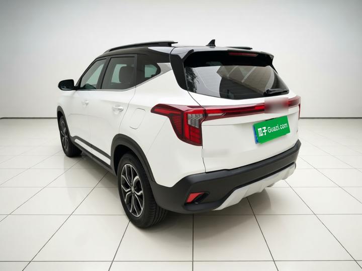 Seltos 2023 1.5L CVT Luxury photo 4