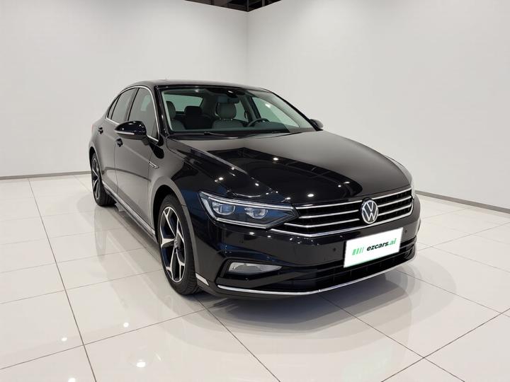 Magotan 2023 200 Anniversary Edition 330TSI DSG Luxury photo 3