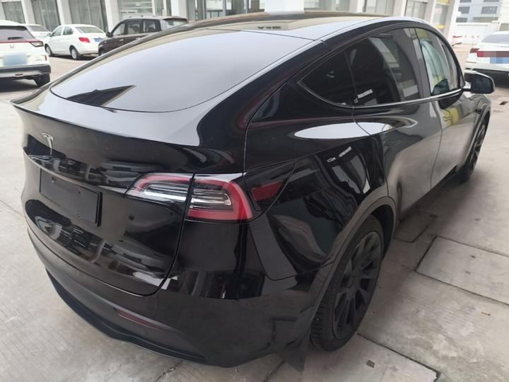 Model Y 2022 RWD photo 4
