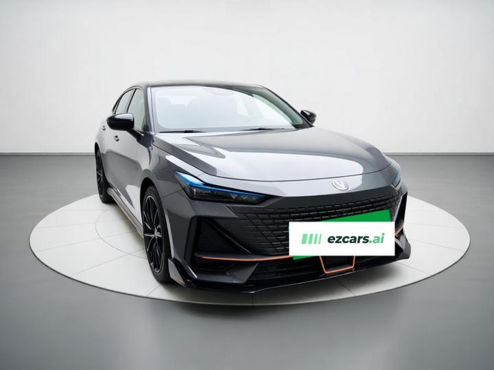 UNI-V 2023 1.5T Sport photo 3