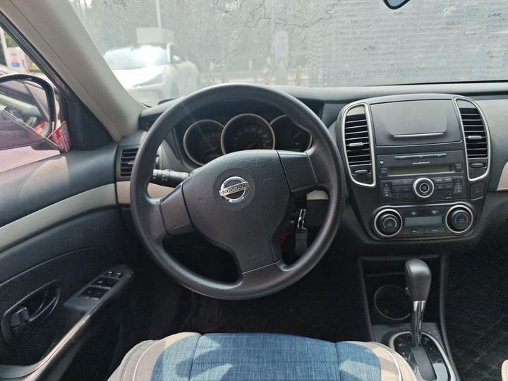 Sylphy 2018 Classic 1.6XE CVT Comfort photo 3
