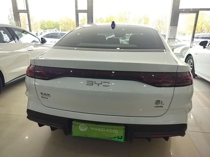 Qin L 2025 DM-i ADAS 80KM Leading photo 5