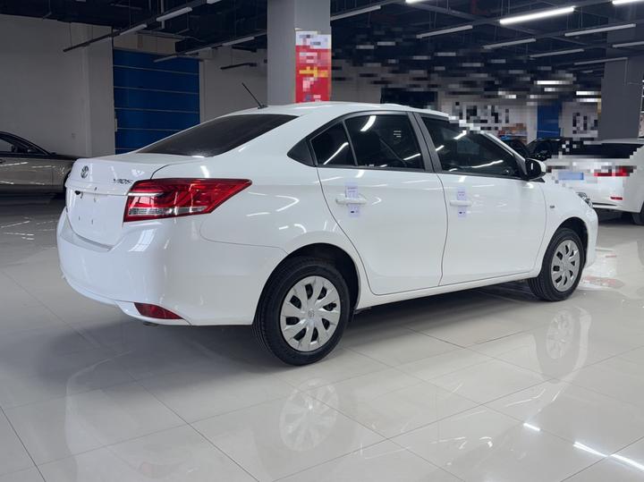Vios 2017 1.5L CVT photo 5