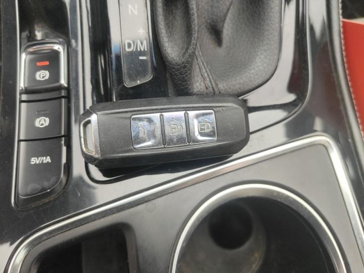 730 2017 1.5T DCT 7-Seater China V photo 8