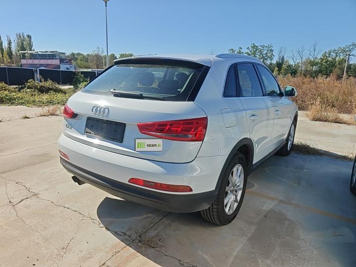 Q3 2015 35 TFSI photo 4