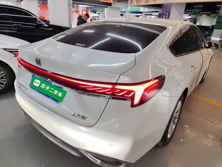 LaCrosse 2023 Facelift 25T photo 4