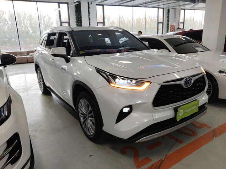 Highlander 2022 Hybrid 2.5L RWD Premium 7-Seater photo 3