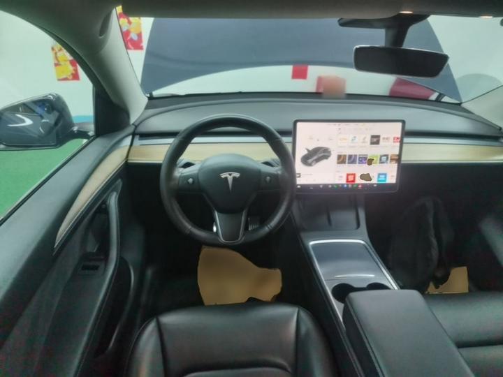 Model Y 2021 Long Range AWD photo 6