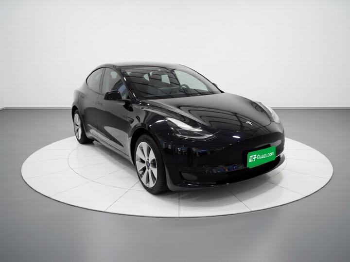 Model Y 2022 Facelift RWD photo 3