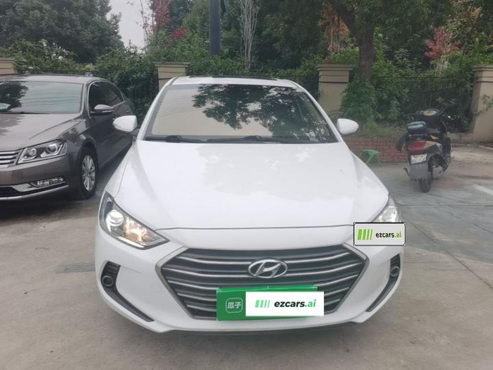 Elantra 2016 1.6L AT Smart Elite photo 2