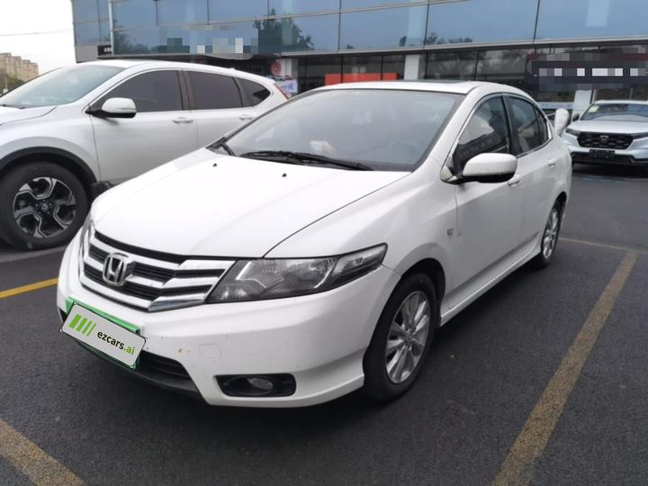 Classic 2014 1.5L MT Elite