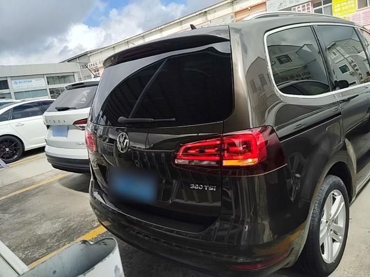 2018 380TSI 7-Seater photo 3