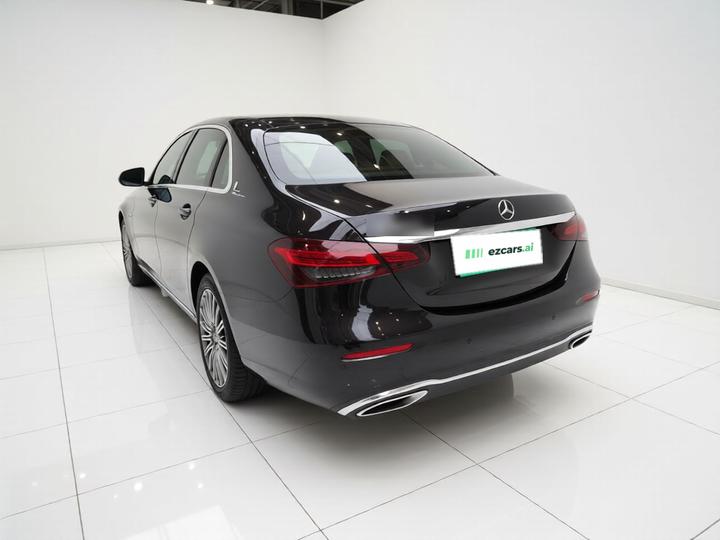 E-Class 2023 Facelift E 300 L Fashion photo 4
