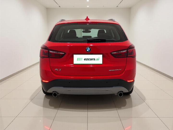 X1 2019 sDrive20Li Leading photo 5