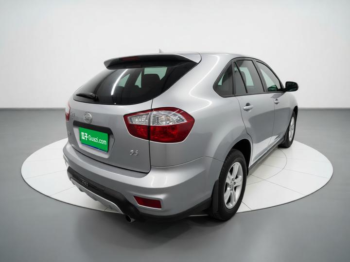 S6 2014 2.0L MT Luxury 5-Seater photo 6