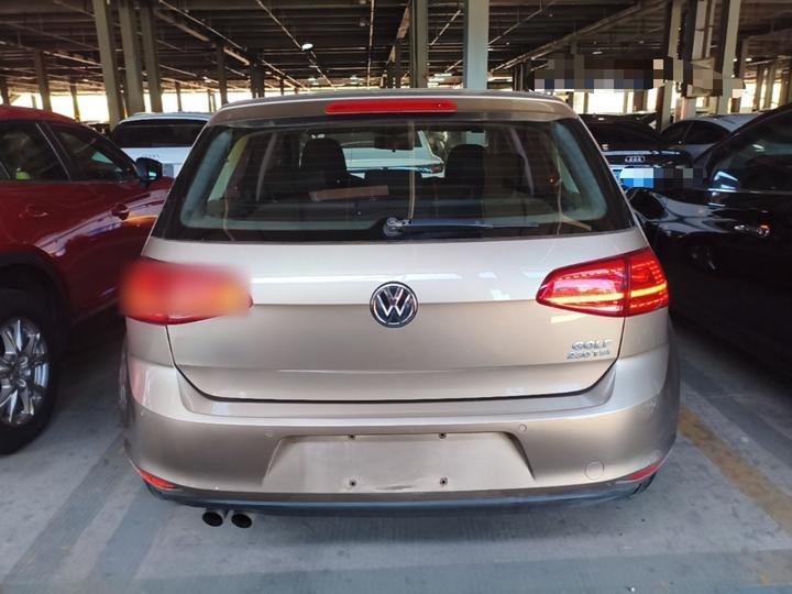 Golf 2016 230TSI AT Comfort photo 3