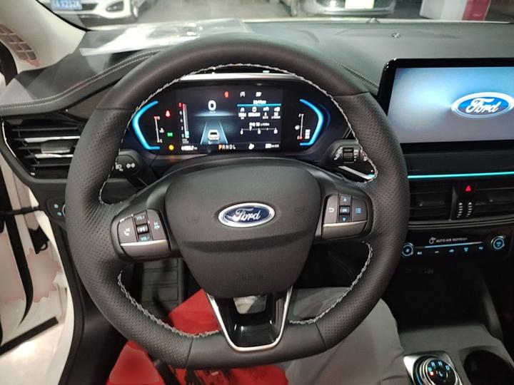 Focus 2021 Hatchback EcoBoost 180 AT photo 6
