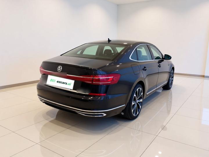 Passat 2022 330TSI Luxury photo 6