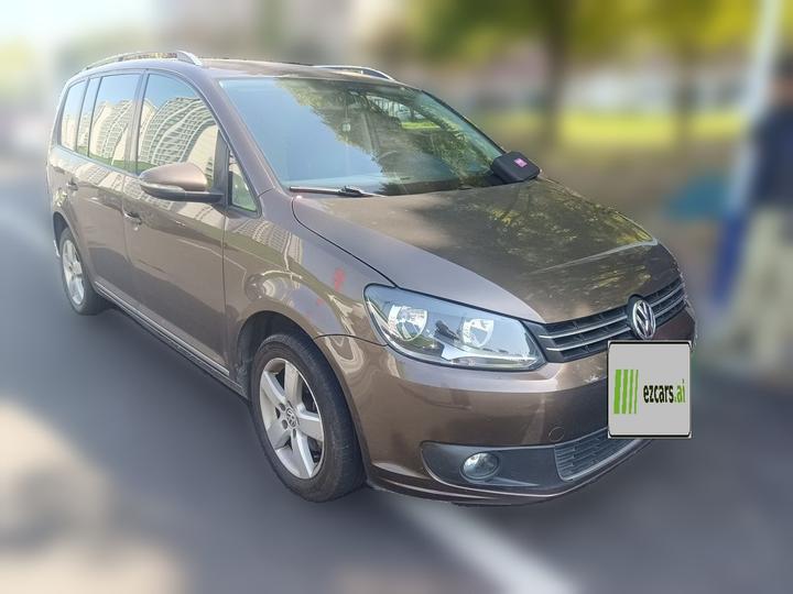 2013 1.4T DSG Comfort 5-Seater photo 3