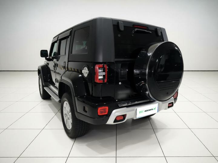BJ40 2023 2.0T AT AWD photo 4