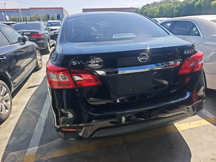 Sylphy 2021 Classic 1.6XL CVT Luxury photo 3