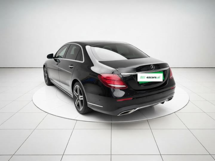 E-Class 2016 E 300 L Sport Fashion photo 4