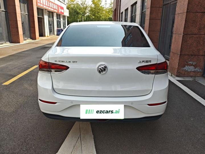 Excelle 2021 1.3T AT Mild Hybrid Elite photo 3