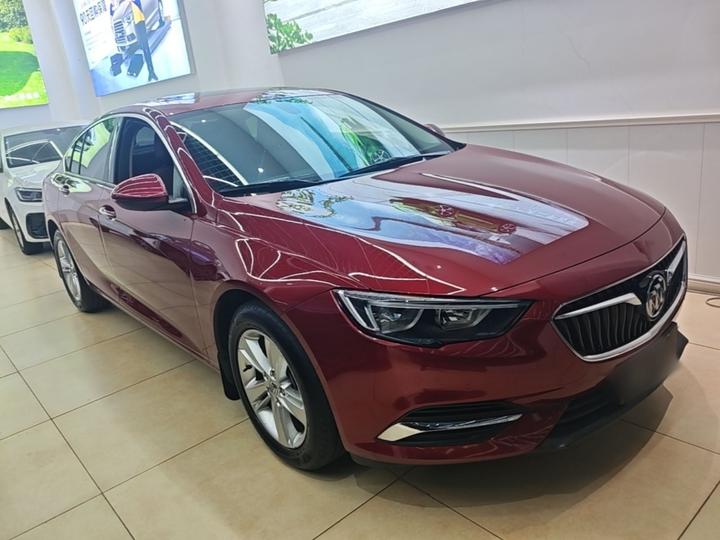 Regal 2019 20T Elite China VI photo 3