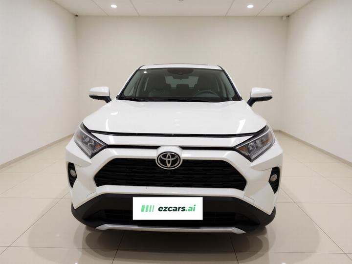 RAV4 2021 2.0L CVT RWD photo 2
