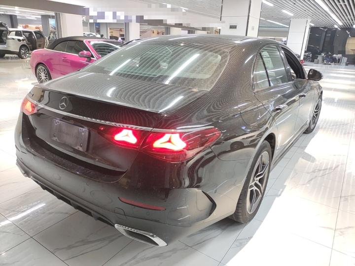 E-Class Imported 2024 E 260 Sport photo 6