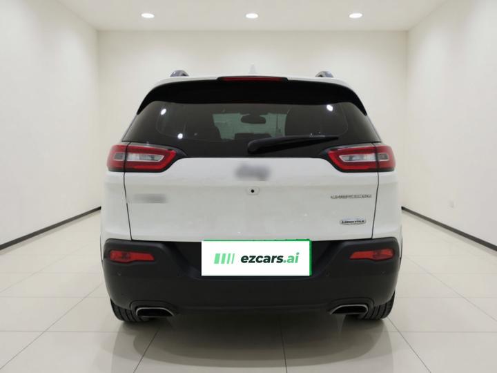 Cherokee 2016 2.4L Leading Smart photo 5