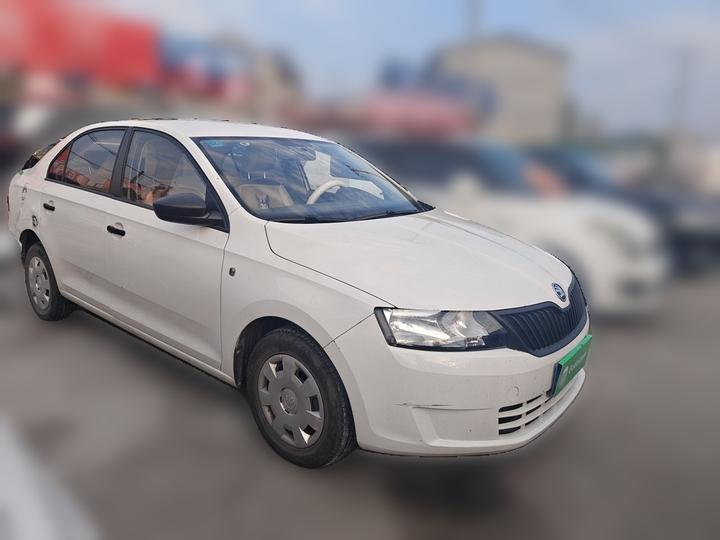 Rapid 2016 1.4L MT photo 3