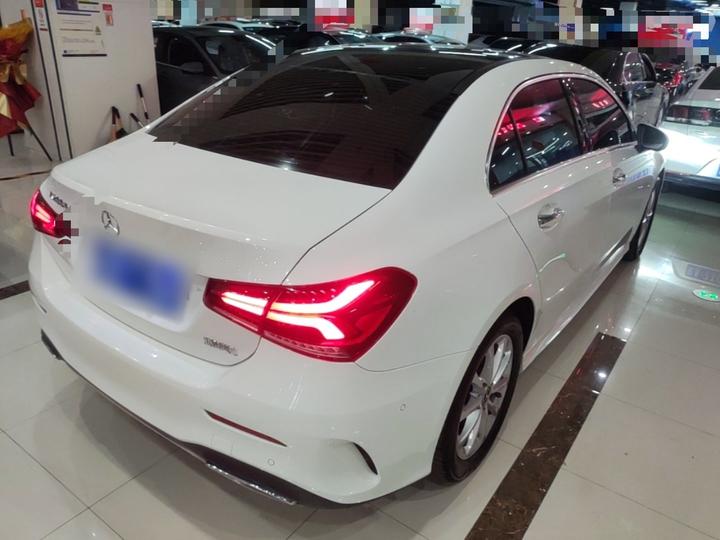 A-Class 2022 Facelift A 200 L Sport Dynamic photo 4