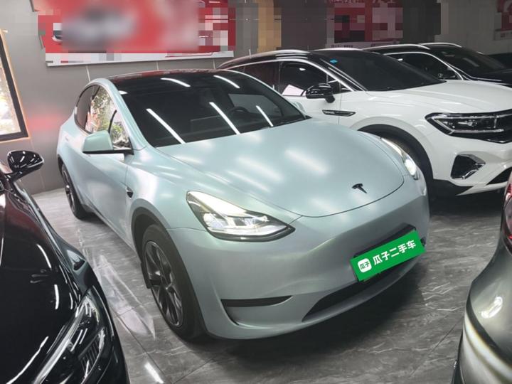 Model Y 2024 RWD photo 3