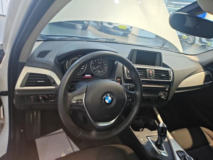 1 Series Imported 2016 120i Leading photo 5