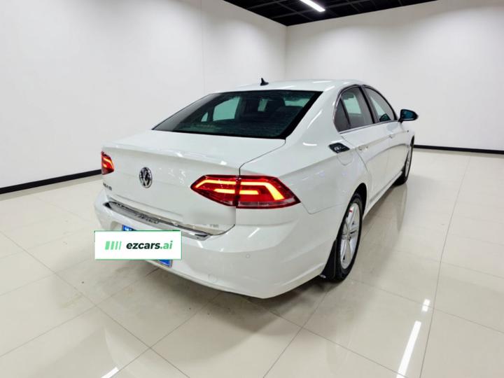 Lamando 2015 330TSI DSG Comfort photo 6