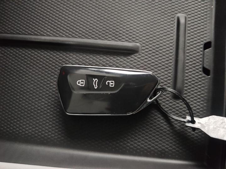 VS8 2026 280TSI AT photo 8