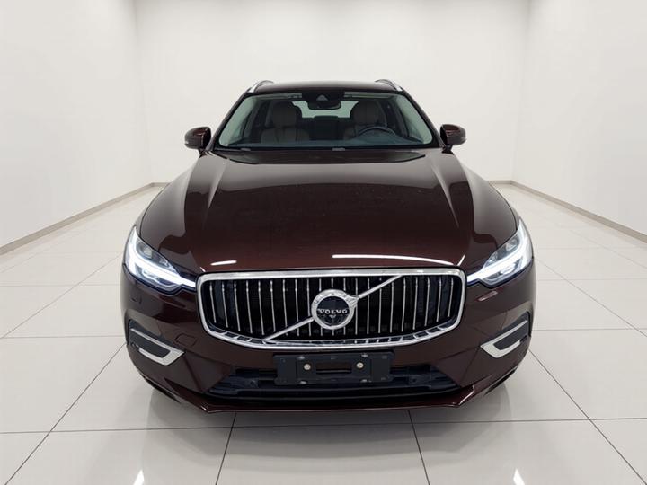XC60 2020 T5 AWD Luxury photo 2
