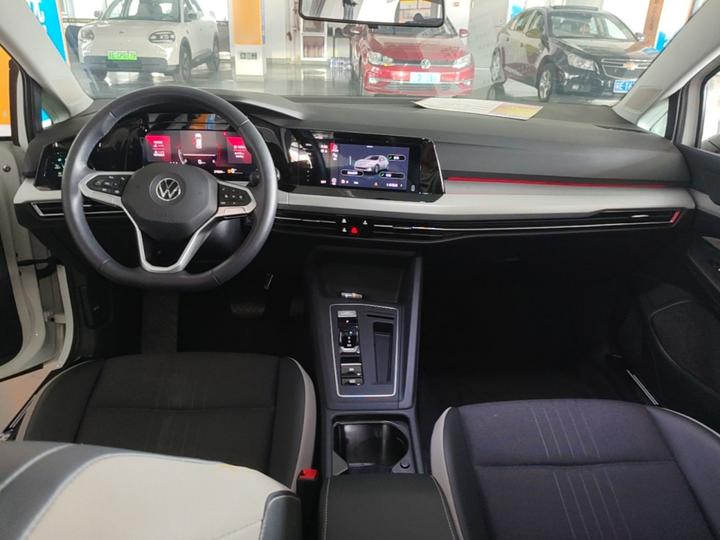 Golf 2023 Facelift 200TSI DSG Pro photo 5
