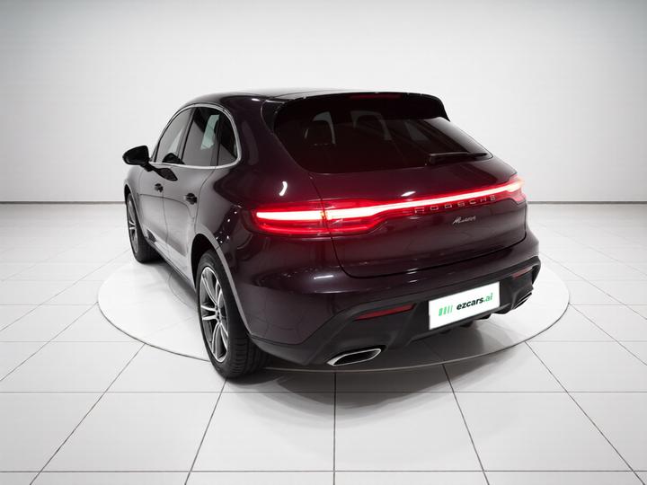2024 Macan 2.0T photo 4