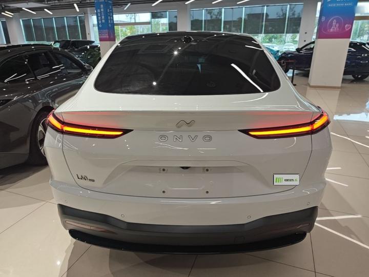 L60 2024 60kWh AWD photo 5