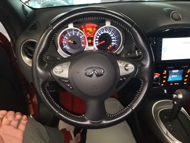 ESQ 2014 1.6L photo 6