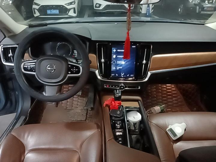 S90 2019 T5 photo 2