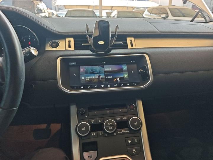 Range Rover Evoque 2018 240PS SE photo 8