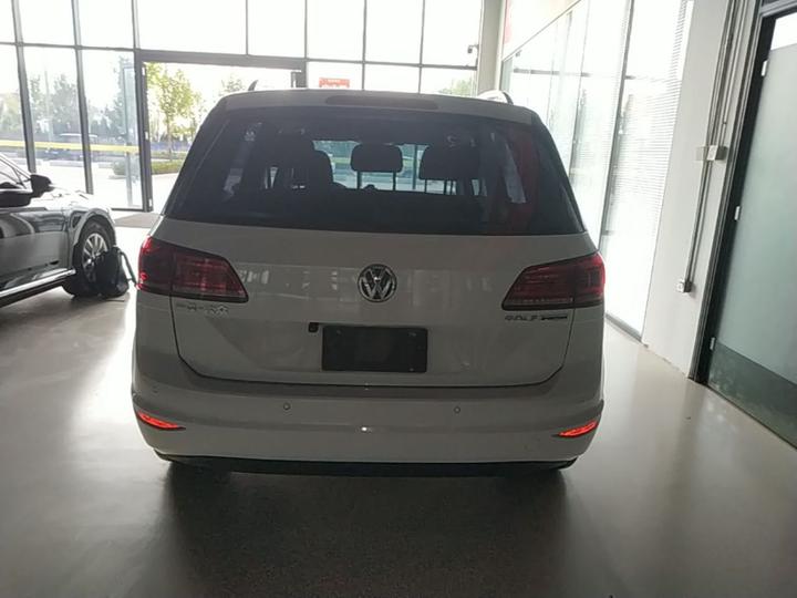 Golf 2016 1.6L AT Comfort photo 3
