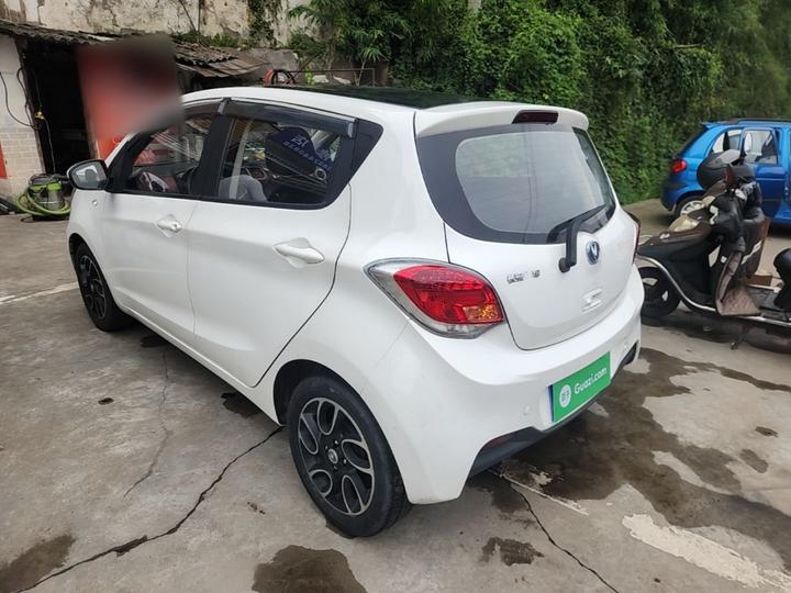Benni 2015 1.4L IMT Premium China V photo 4