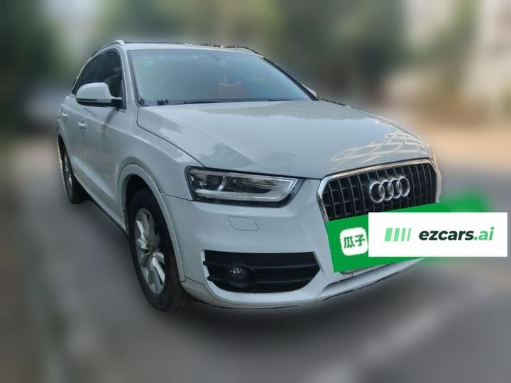 Q3 2015 30 TFSI Progressive photo 3
