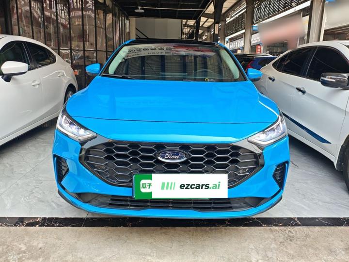 Focus 2022 Sedan EcoBoost 180 AT photo 2
