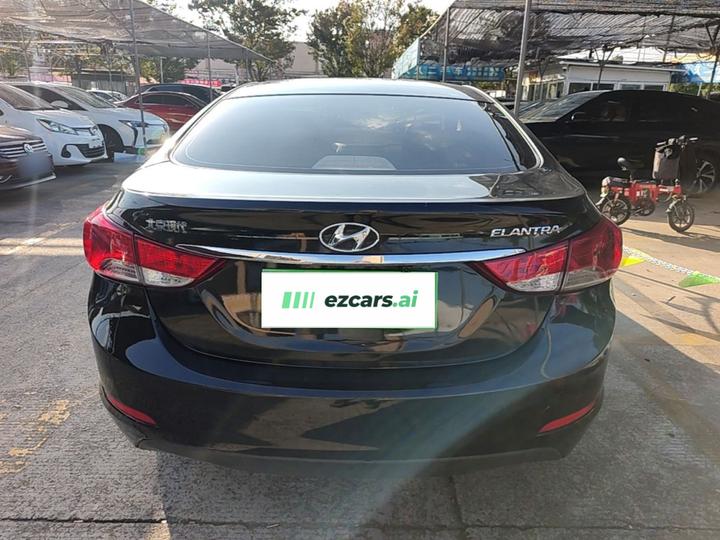Elantra 2015 1.6L AT Leading photo 3