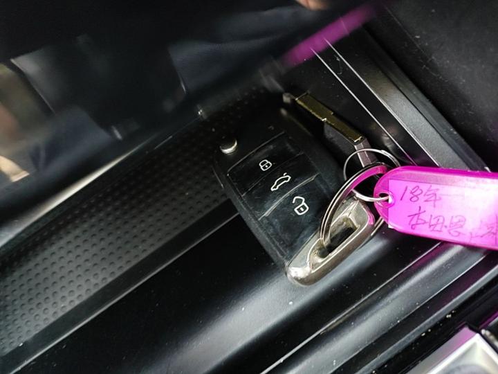 Sagitar 2021 280TSI DSG Comfort Connected photo 8
